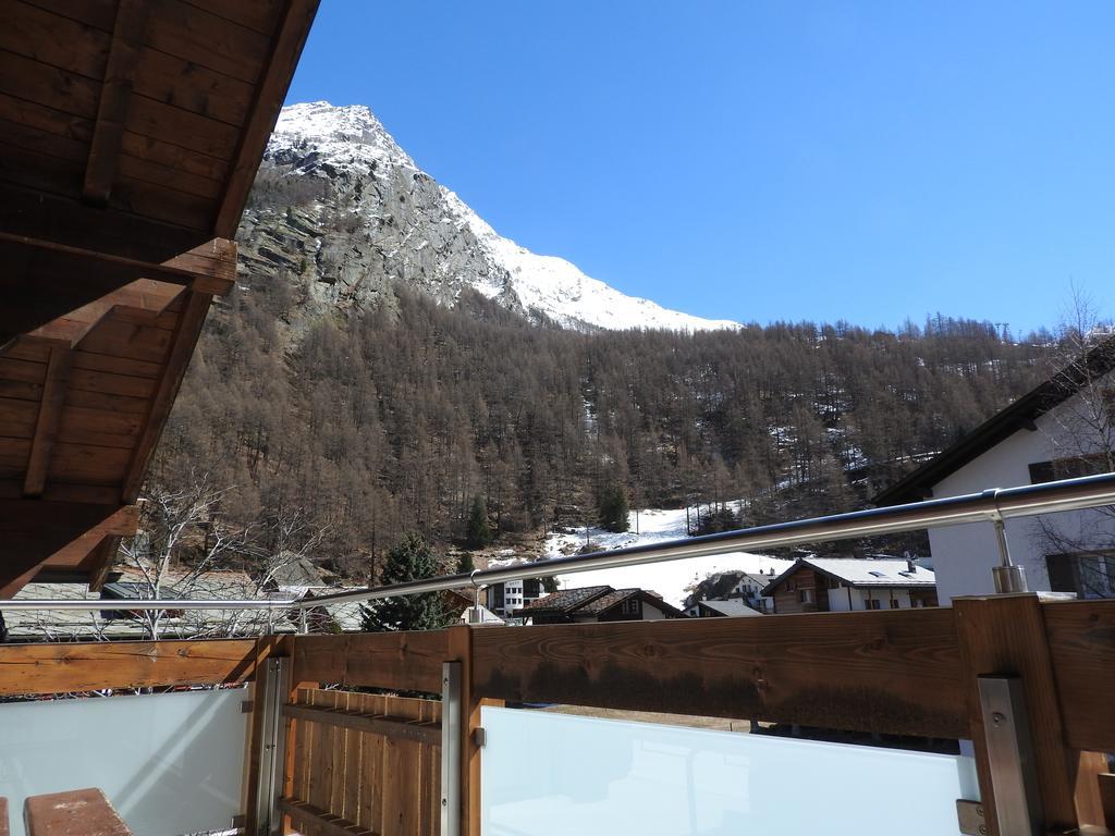 Haus Alpenperle Apartamento Saas-Almagell Exterior foto