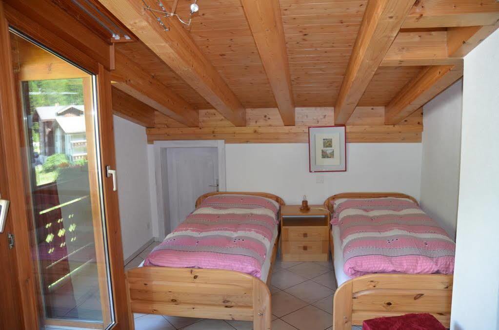 Haus Alpenperle Apartamento Saas-Almagell Exterior foto